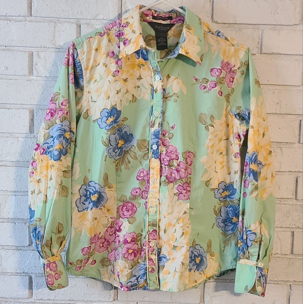Van Heusen top